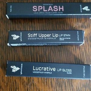 ***Sold***Younique Lip Bundle